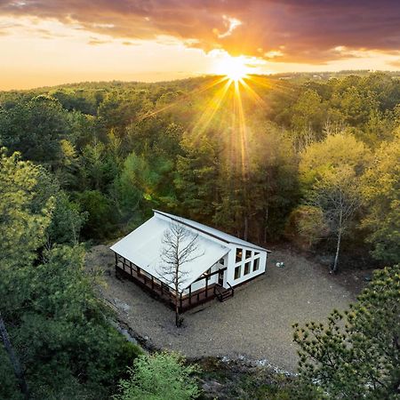 New Farmhouse-Chic Cabin With Hot Tub & Firepit Broken Bow Εξωτερικό φωτογραφία
