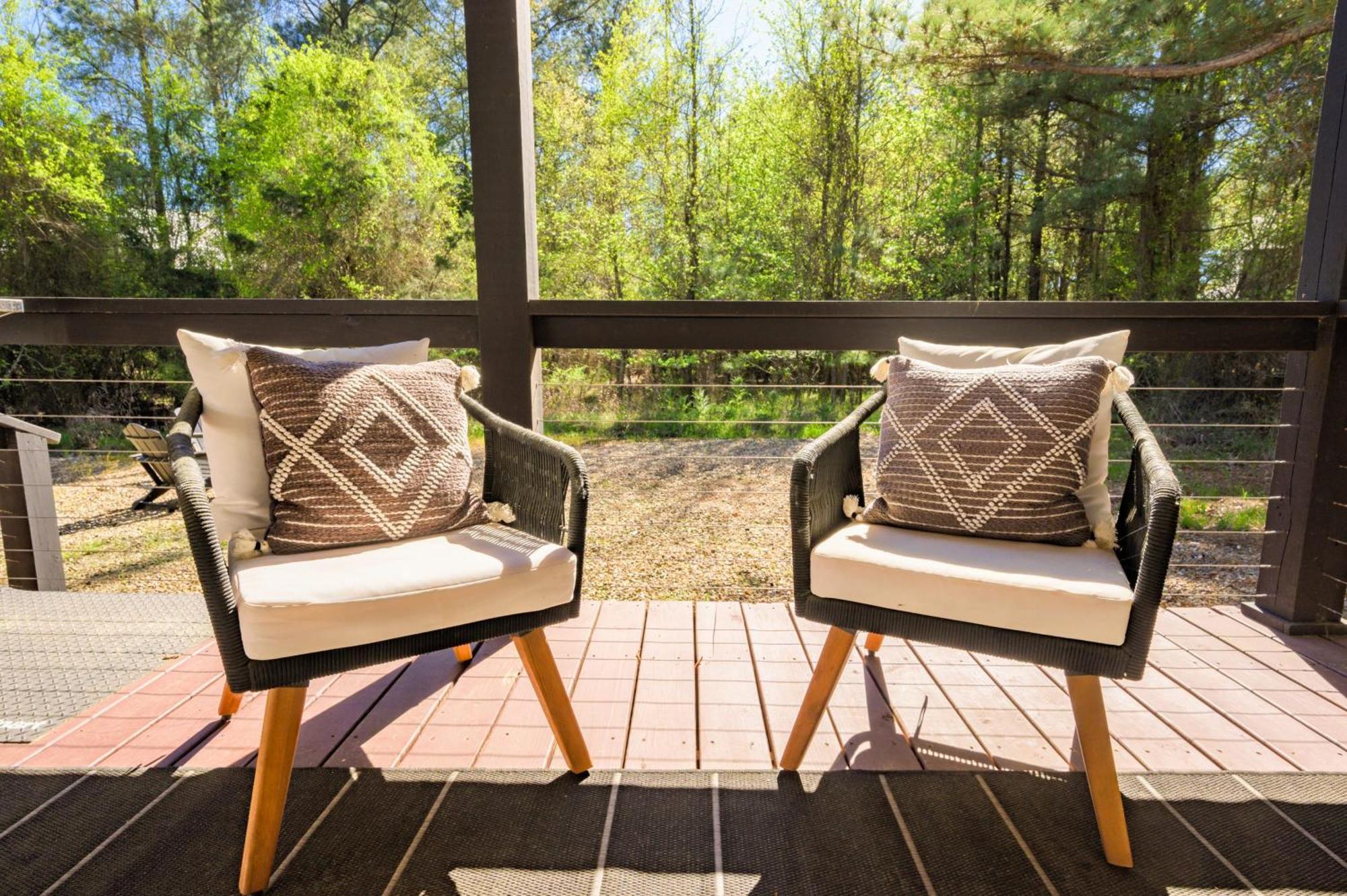 New Farmhouse-Chic Cabin With Hot Tub & Firepit Broken Bow Εξωτερικό φωτογραφία